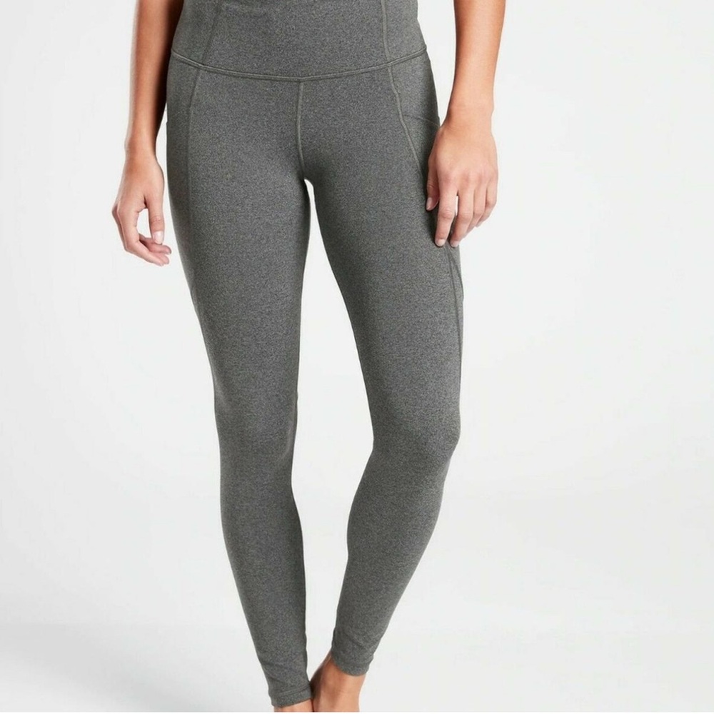 Gap athleta Black heather salutation stash pocket tight Women's Gray Leggings